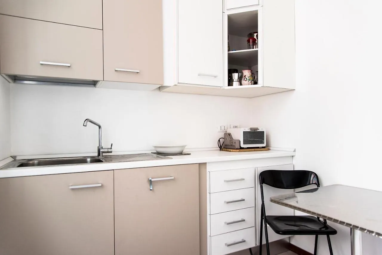 Brera District 2 Bedrooms -Youhosty Milan