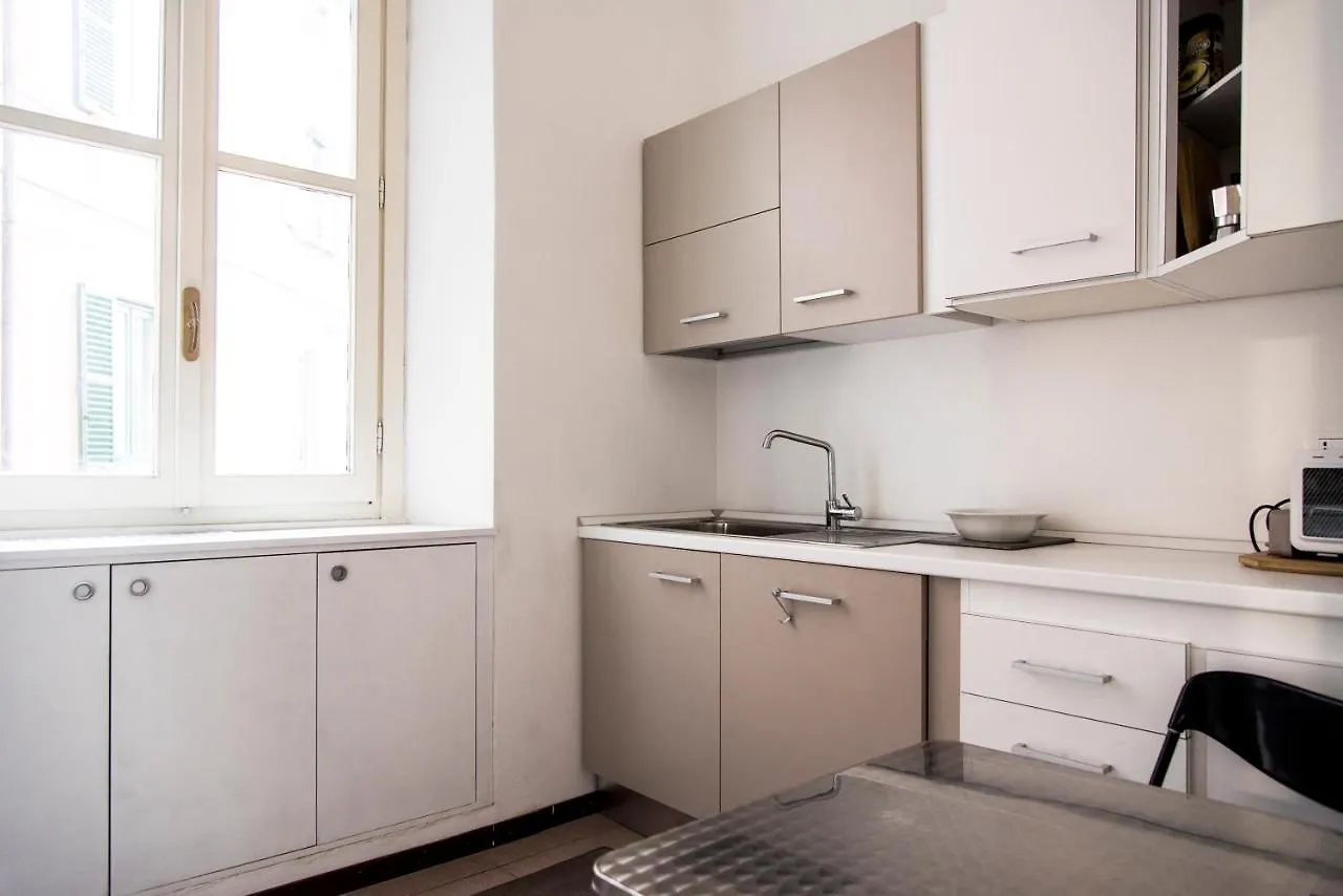 Brera District 2 Bedrooms -Youhosty Milan Apartment