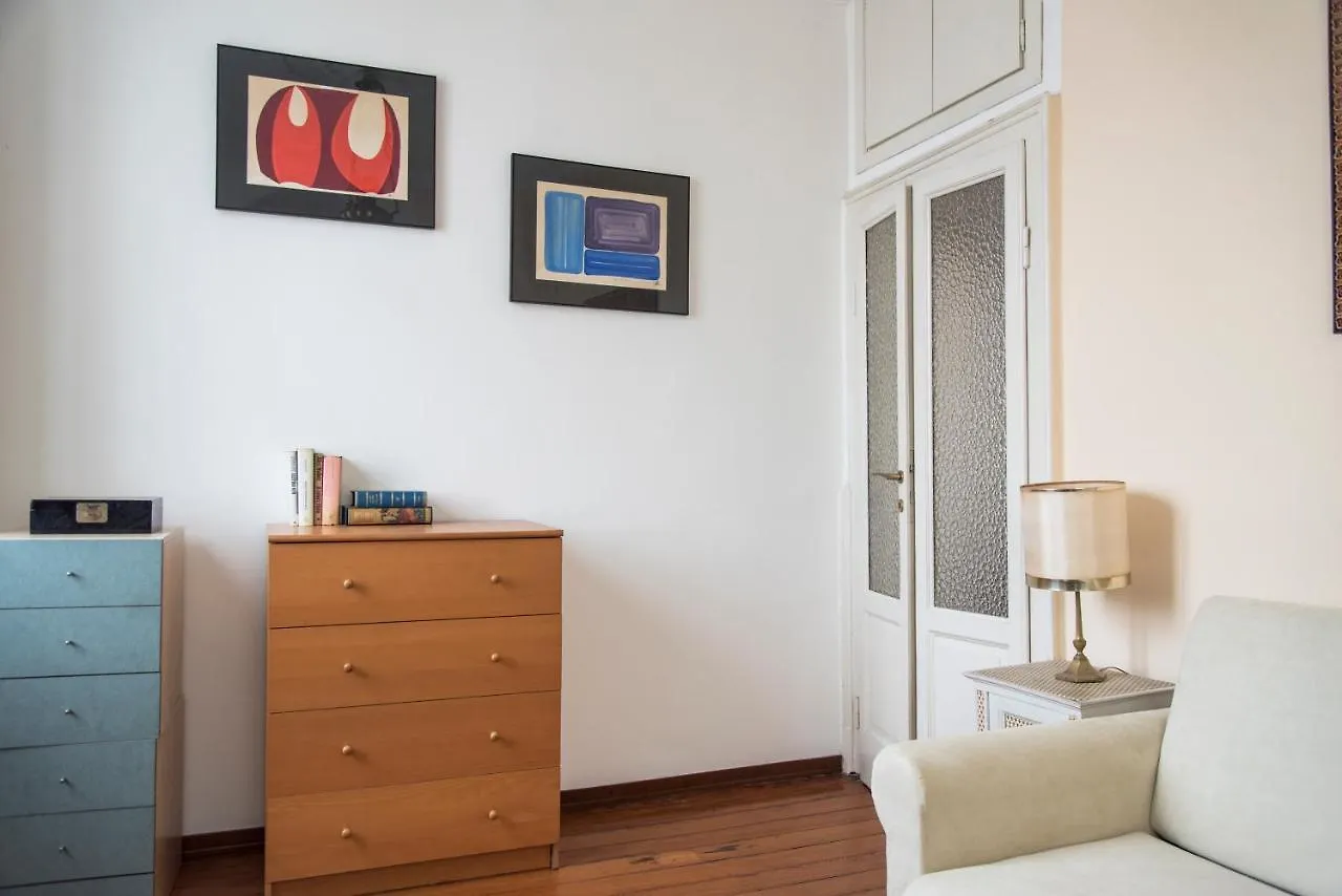Brera District 2 Bedrooms -Youhosty Milan Apartment