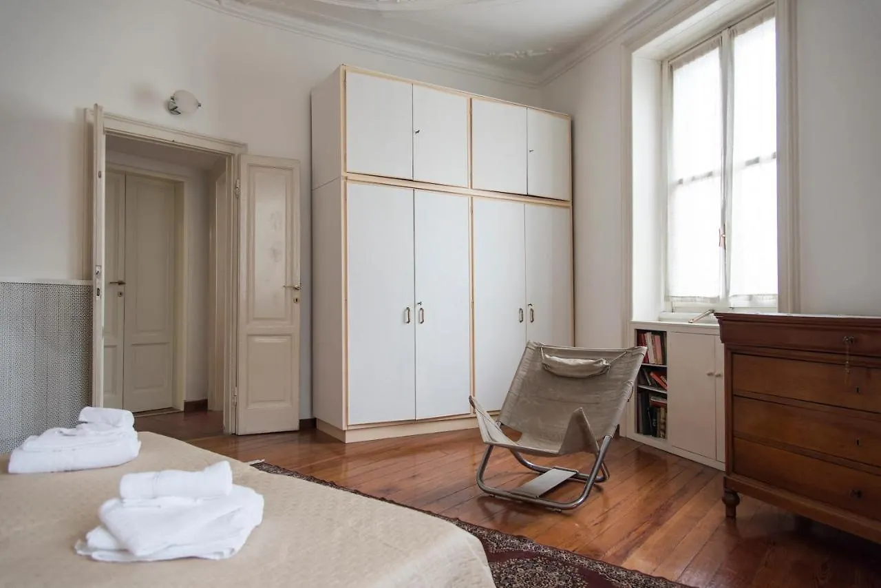 Brera District 2 Bedrooms -Youhosty Milan 0*,