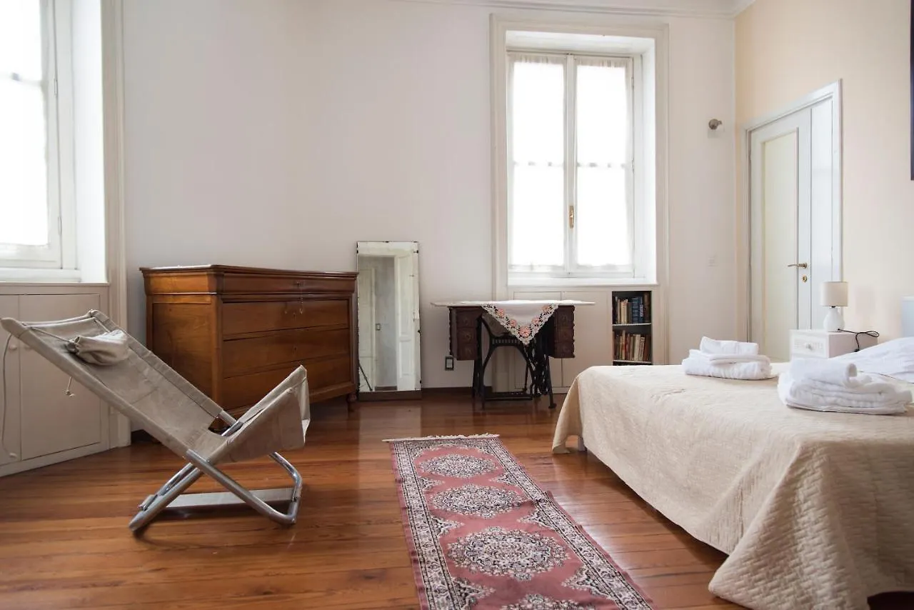 Brera District 2 Bedrooms -Youhosty Milan Apartment